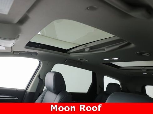 Used 2019 Buick Enclave Essence image 18