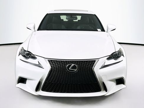 Used 2016 Lexus IS 300 4dr Sdn AWD image 2