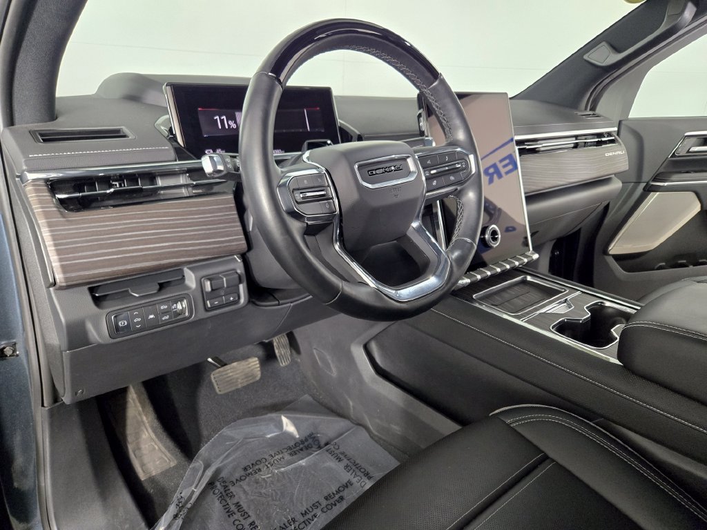 Used 2025 GMC Sierra EV Denali AWD/4WD image 19