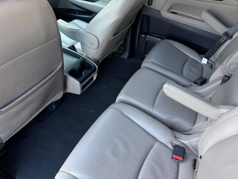 Used 2018 Honda Odyssey EX-L image 11