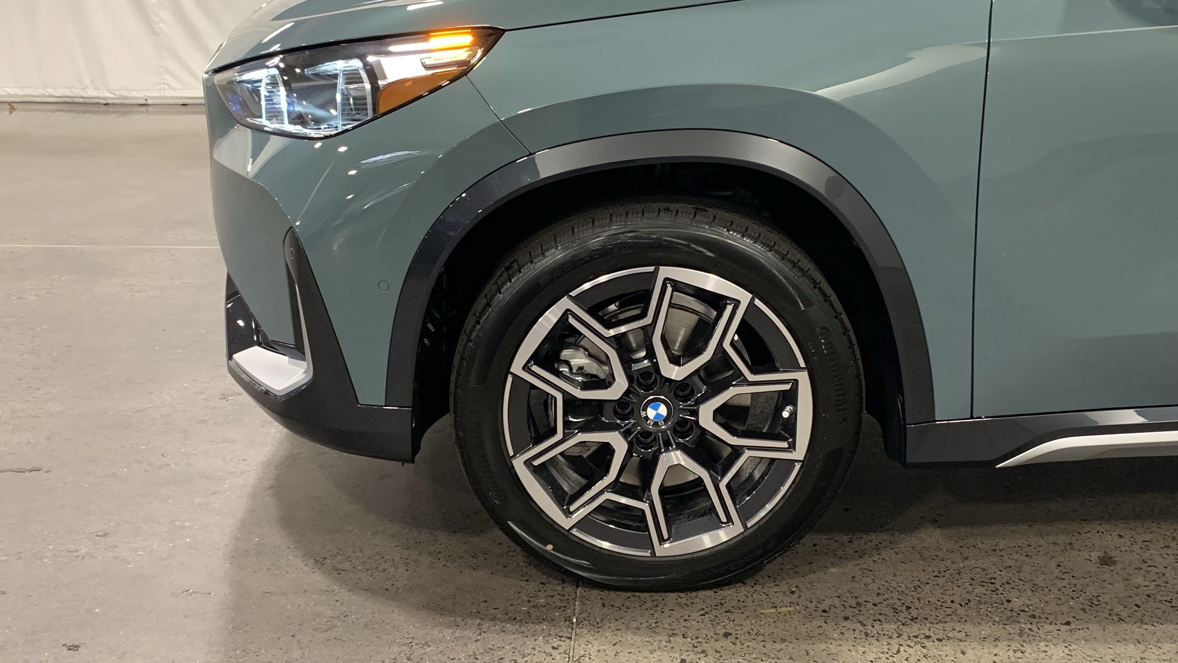 Certified 2026 BMW X1 xDrive28i w/ Convenience Package AWD/4WD image 10