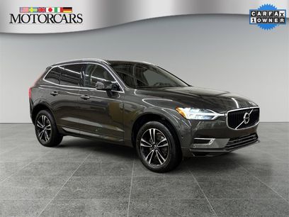 Used 2019 Volvo XC60 T8 Momentum w/ Premium Package
