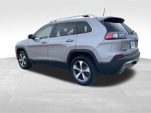 Used 2020 Jeep Cherokee Limited w/ Trailer Tow Group image 32