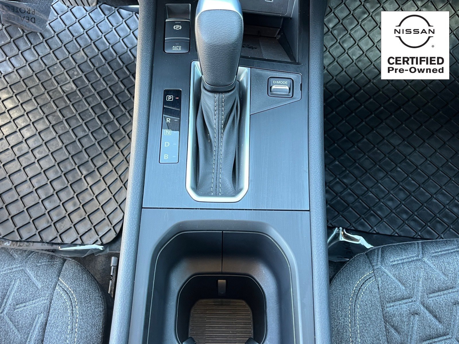 Certified 2026 Nissan Kicks SV FWD image 27