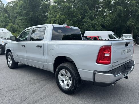 New 2026 RAM 1500 Big Horn AWD/4WD image 7