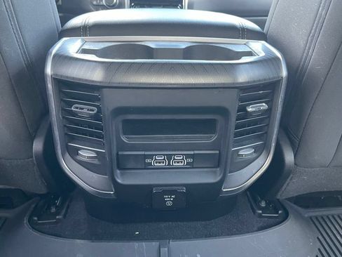 Used 2025 RAM 1500 Big Horn AWD/4WD image 42