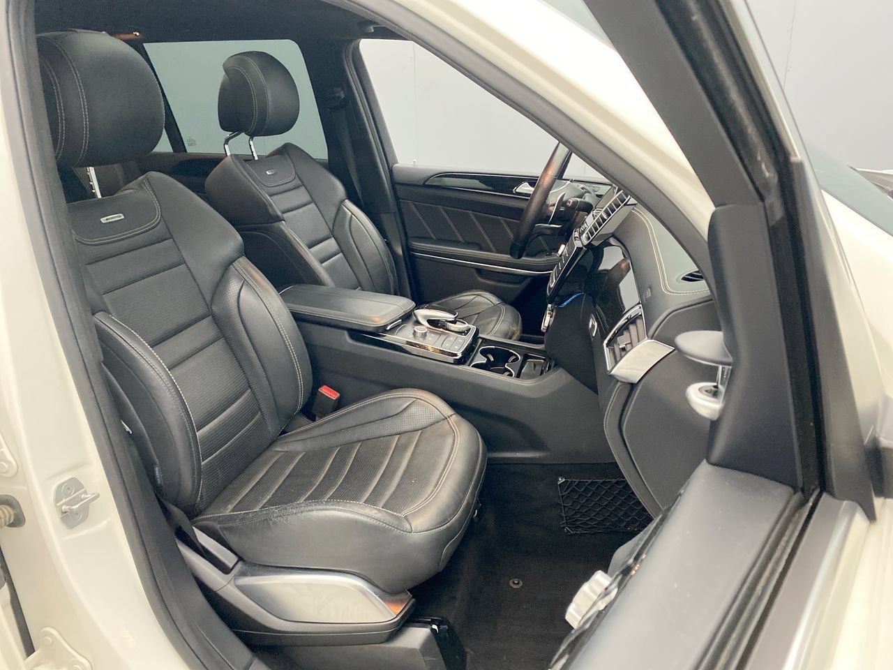 Used 2017 Mercedes-Benz GLS 63 AMG 4MATIC image 25