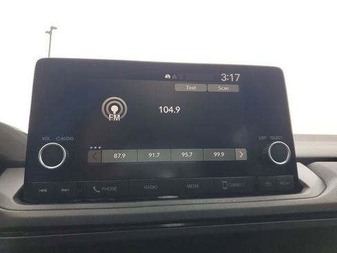 Used 2024 Honda Accord LX image 19