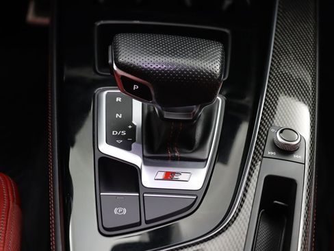 Used 2021 Audi S4 Premium Plus w/ Premium Plus Package image 23