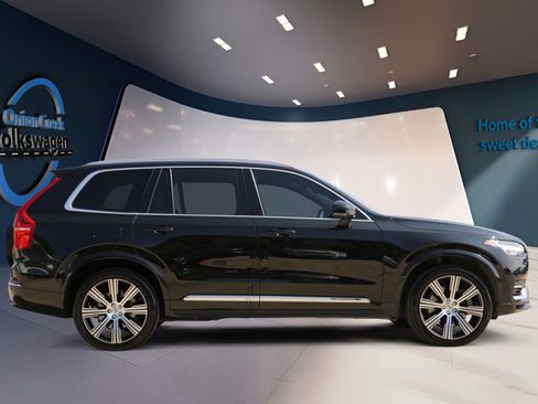 Used 2024 Volvo XC90 T8 Ultimate w/ Lounge Package AWD/4WD image 4