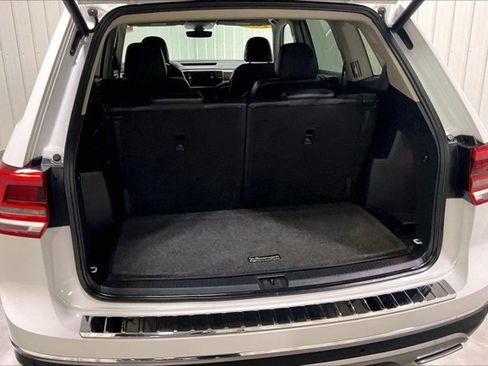 Used 2019 Volkswagen Atlas SEL Premium image 38