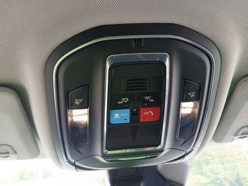 Used 2023 Jeep Grand Cherokee L Laredo RWD image 36