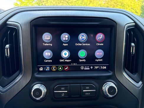 Used 2022 GMC Sierra 3500 Denali w/ Denali Ultimate Package AWD/4WD image 30
