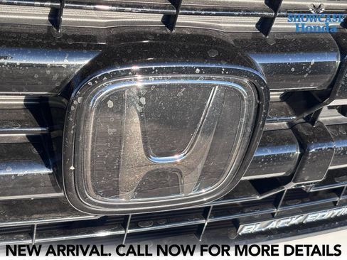 Used 2025 Honda Ridgeline Black Edition image 8