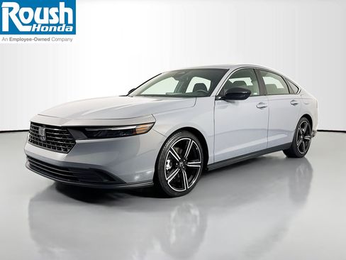 Certified 2023 Honda Accord Sport image 1