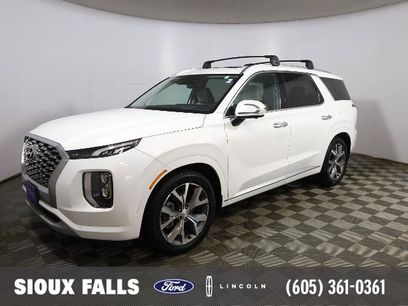 Used 2022 Hyundai Palisade Limited w/ Cargo Package