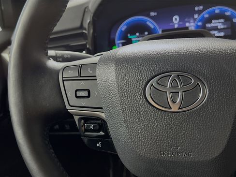 Used 2025 Toyota Camry XSE w/ Premium Plus Package FWD image 19