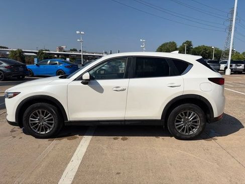 Used 2017 MAZDA CX-5 Touring AWD/4WD image 3