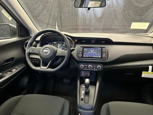 New 2025 Nissan Kicks Play S FWD image 20