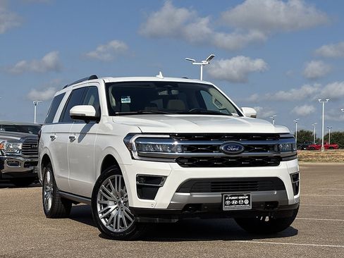 Used 2024 Ford Expedition Limited AWD/4WD image 17