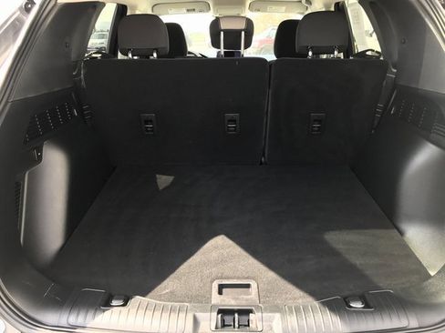 Certified 2021 Ford Escape SE image 19