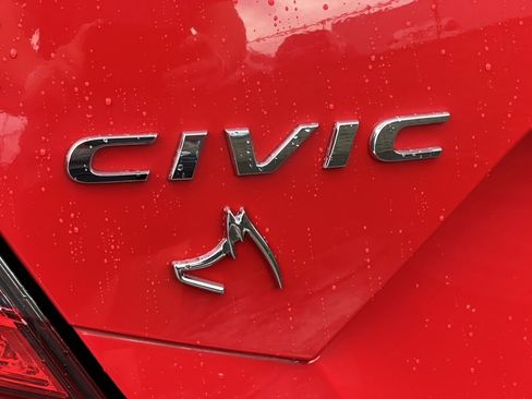 Used 2019 Honda Civic EX image 29