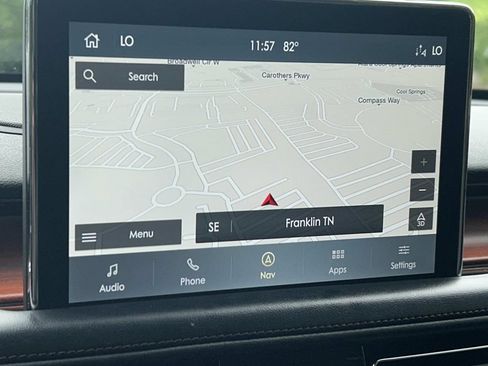 Used 2021 Lincoln Aviator Reserve AWD/4WD image 38