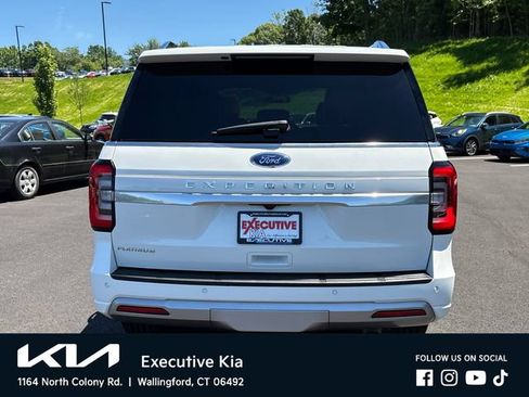Used 2022 Ford Expedition Platinum AWD/4WD image 3