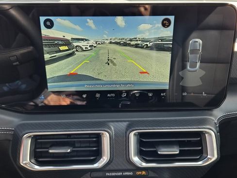 Certified 2025 Ford Mustang Premium image 15