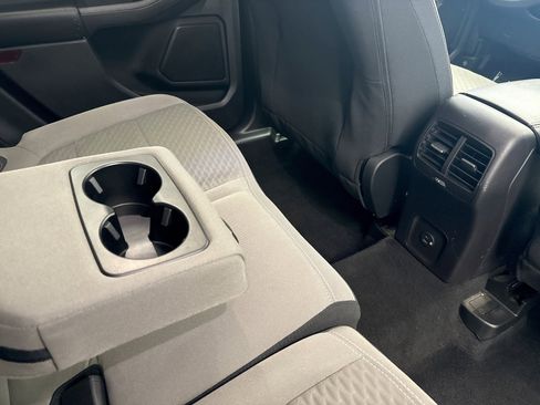 Used 2021 Ford Escape SE w/ Convenience Package image 19