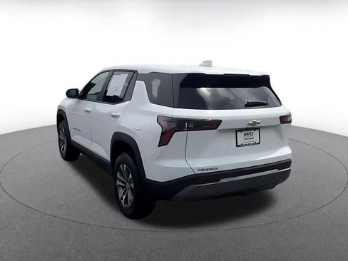 Used 2025 Chevrolet Equinox LT FWD image 11