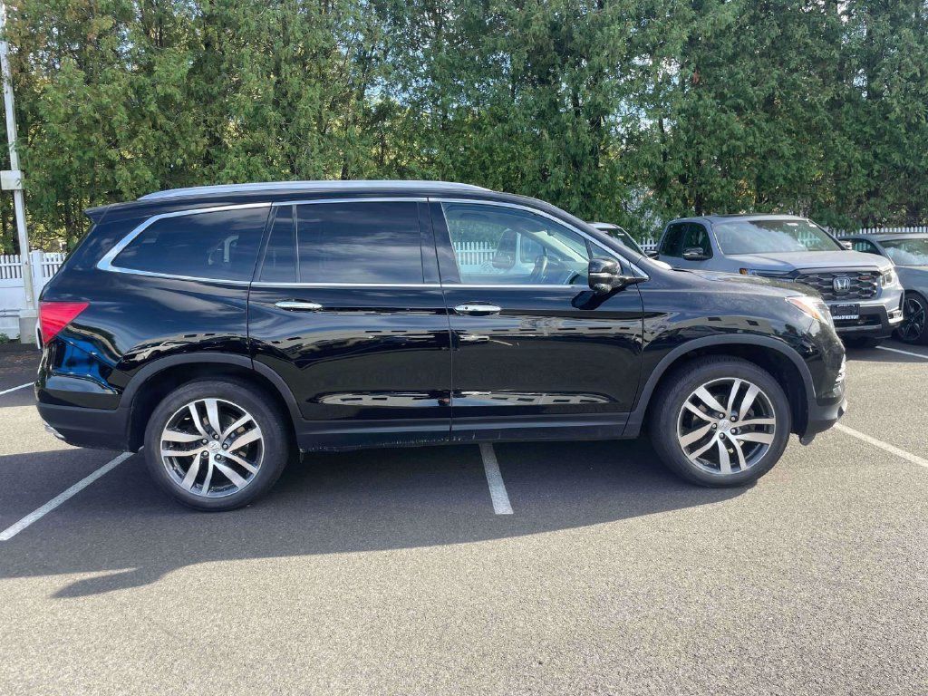 Used 2016 Honda Pilot Touring image 4