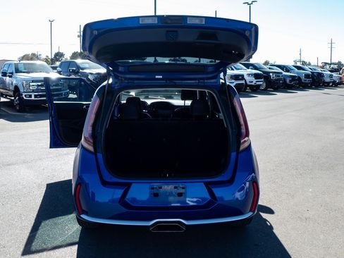 Used 2023 Kia Soul GT-Line image 17