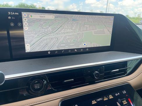 Used 2025 INFINITI QX80 Sensory AWD/4WD image 28