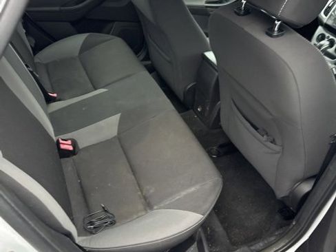 Used 2013 Ford Focus SE image 14