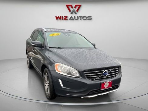 Used 2015 Volvo XC60 T6 image 4