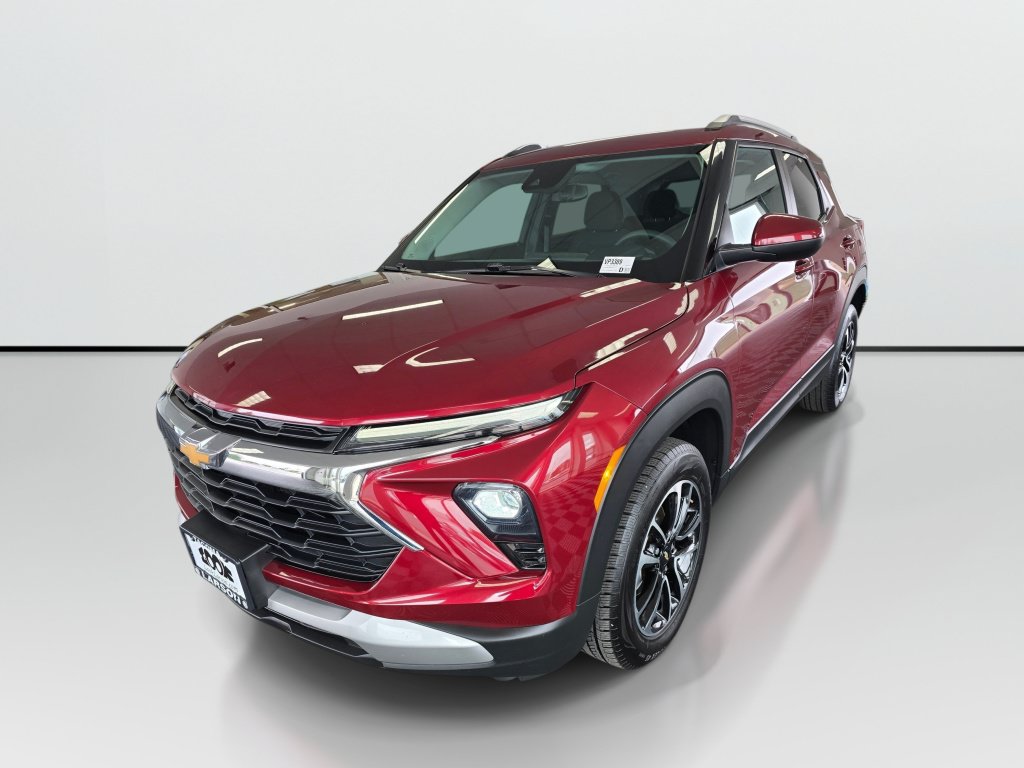 Used 2025 Chevrolet TrailBlazer LT AWD/4WD image 7