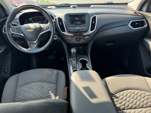Used 2020 Chevrolet Equinox LT FWD image 11