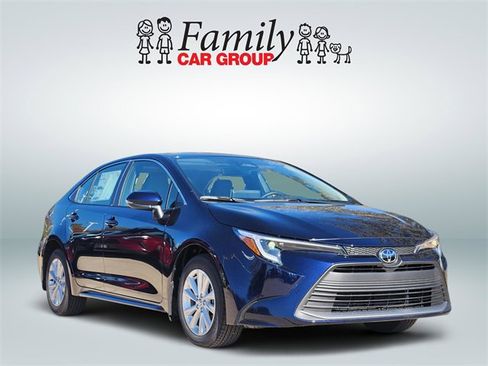 New 2026 Toyota Corolla XLE image 2