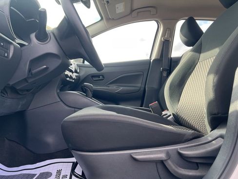 Used 2024 Nissan Versa S w/ Trunk Package image 10