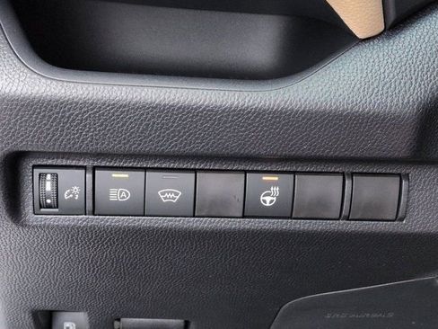Used 2025 Toyota RAV4 XLE w/ Weather Package image 28