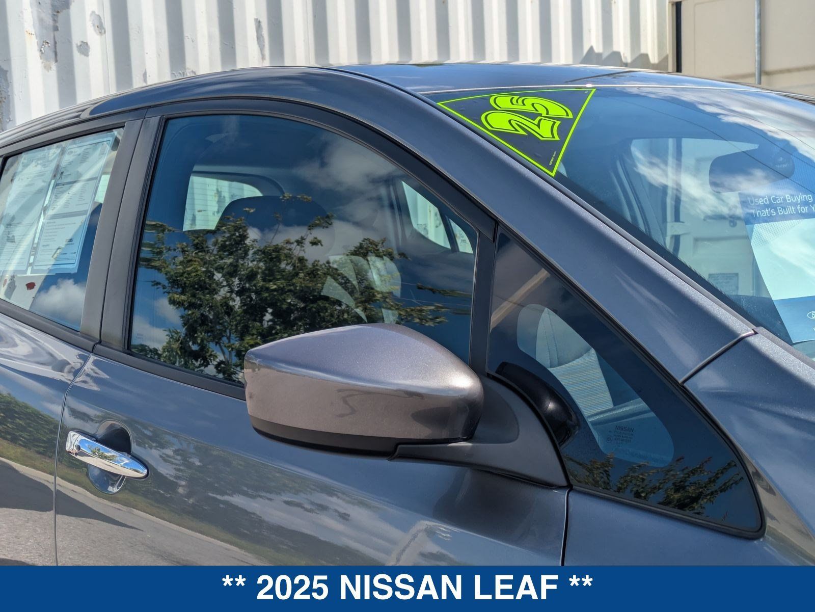 Used 2025 Nissan Leaf S FWD image 11