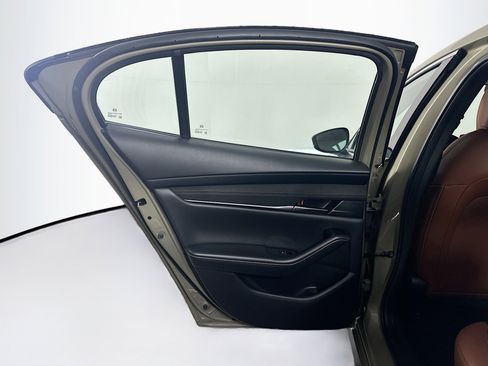 Used 2024 MAZDA MAZDA3 s image 26