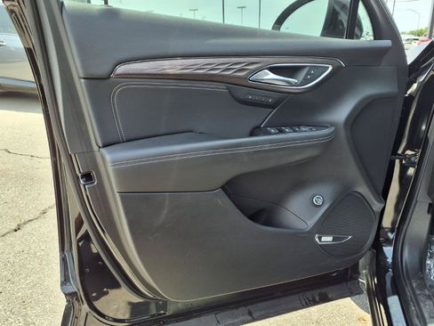 Used 2023 Buick Envision Avenir FWD image 17