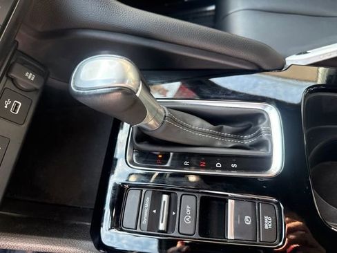 Used 2023 Acura Integra A-Spec image 18