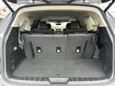 Used 2022 Subaru Ascent Limited w/ Technology Package image 20