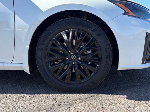 New 2025 Nissan Altima 2.5 SV w/ SV Special Edition Package image 10