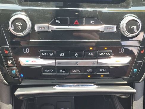 Used 2021 Ford Explorer ST w/ Equipment Group 401A AWD/4WD image 15