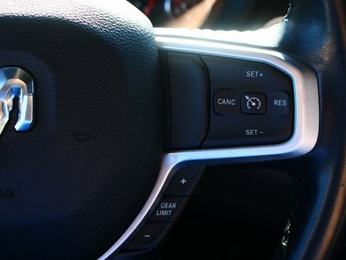 Used 2023 RAM 1500 Big Horn image 16