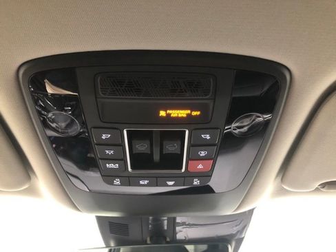 New 2026 Kia Carnival SX Prestige image 31